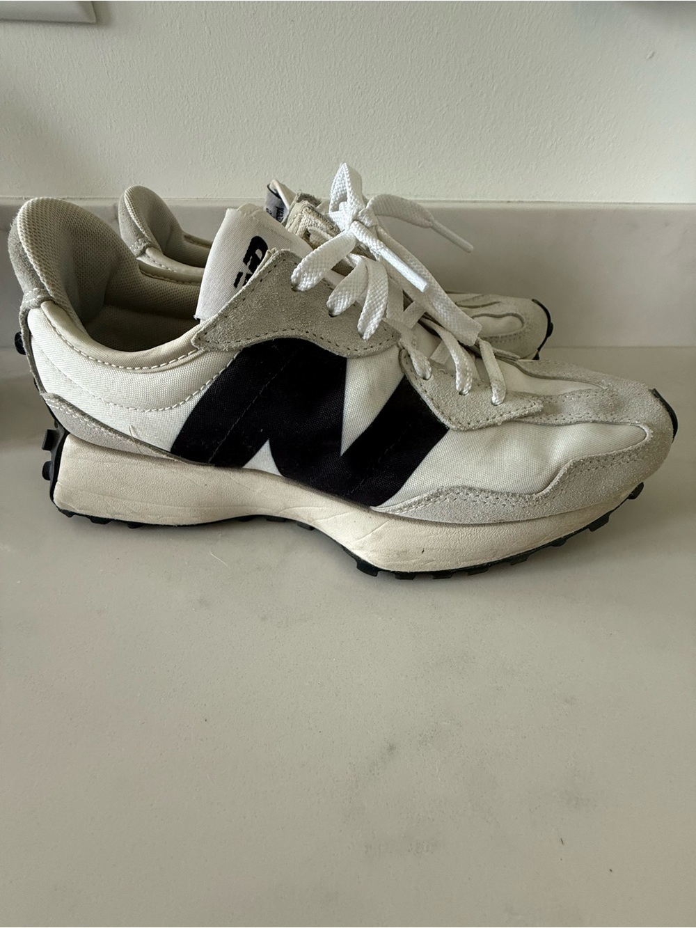 New Balance 327 White Sneakers with Black Side 'N' Accent